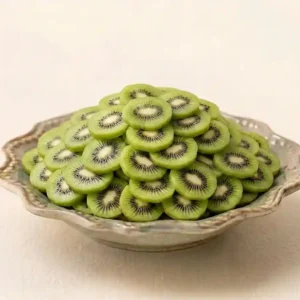 𝐊𝐢𝐰𝐢 𝐒𝐥𝐢𝐜𝐞 (کیوی کا ٹکڑا) in bowl