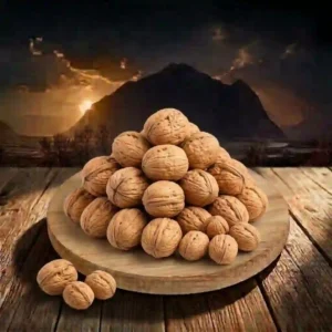 Walnut with shell from GB (اخروٹ)
